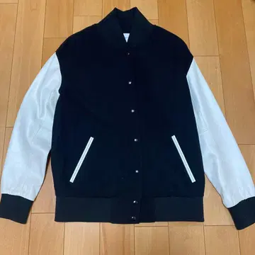 LE CIEL BLEU 바시티 자켓 블랙/화이트