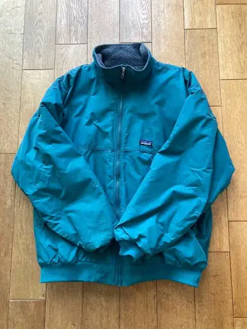 patagonia 쉘드 신틸라