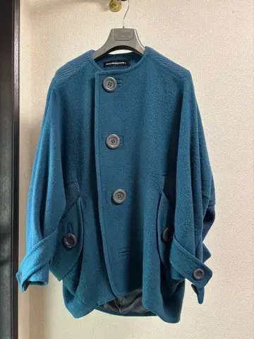 mercibeaucoup. 코트