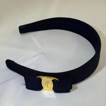 페라가모 머리띠 네이비 여성용