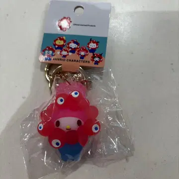 마이멜로디 산리오 미야쿠미야쿠 클리어 컬러 마스코트 키링