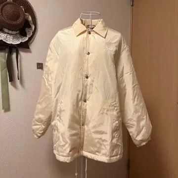 SWASH.LONDON 아이보리 다운 자켓