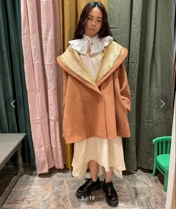 파피에 오픈 카라 코트