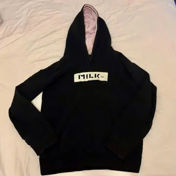 MILKFED. USED 블랙 후드 부착 후드티