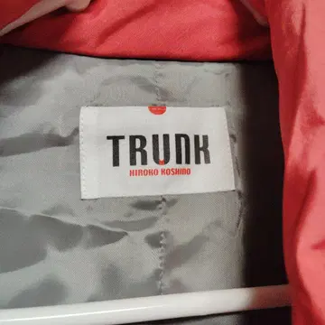TRUNK 빨간색 트렌치코트