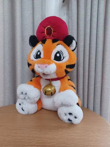 새상품 한정품 디즈니 샹투 봉제 인형 알라딘 고양이 호랑이 타이거