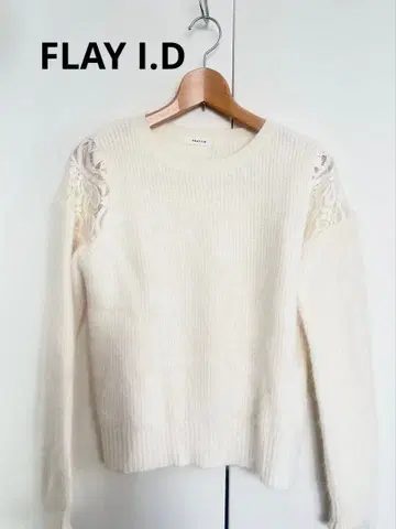 프레이 아이디 화이트 레이스 디테일 니트