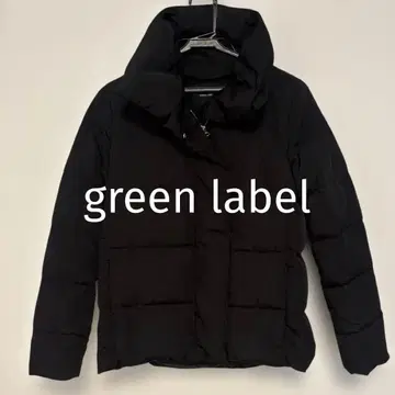 후드 부착 블랙 다운 자켓