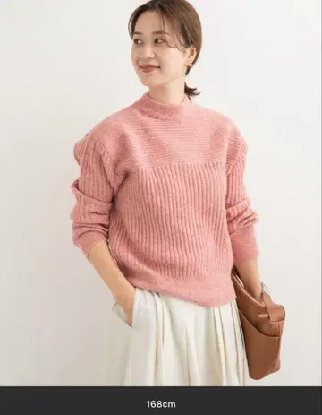 [ 새상품급 ] 어반 리서치 도어스 리브 핑크 긴팔 니트 M