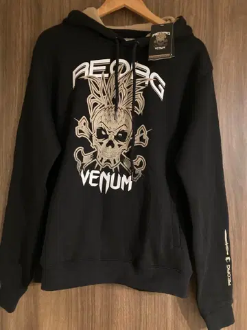 Venum 스컬 프린트 후드 부착 후드티 블랙 맨투맨 트레이닝복