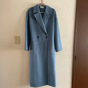 롱 코트 플라스테