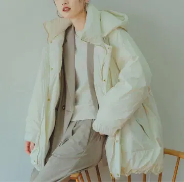 Firstdown x Aresense/퍼스트다운 별주 미들 다운 코트