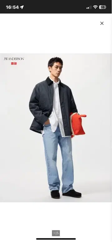 유니클로 JW ANDERSON 라이트 블루 스트레이트 데님