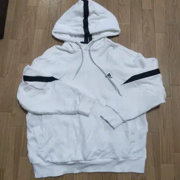 adidas 화이트 후드 부착 후드티