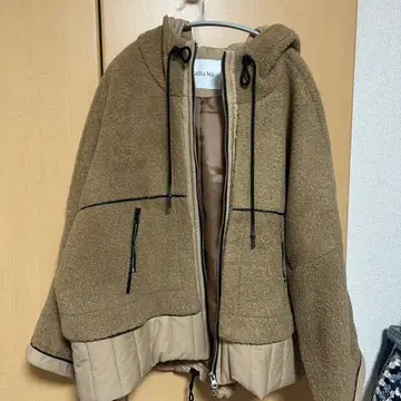 라리아무 코트 보아 정가 42900엔 새상품급