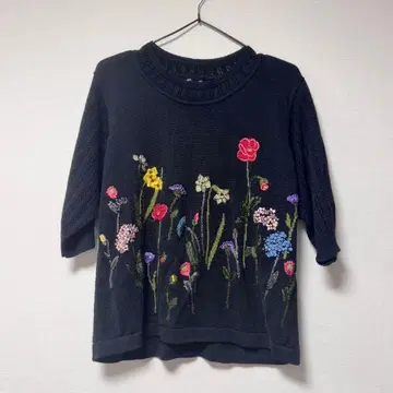 레트로 빈티지 비즈 자수 니트 꽃 패턴 시스루 니트 블랙