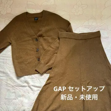 [ GAP ] 가을/겨울 가디건 스커트 셋업 여성용