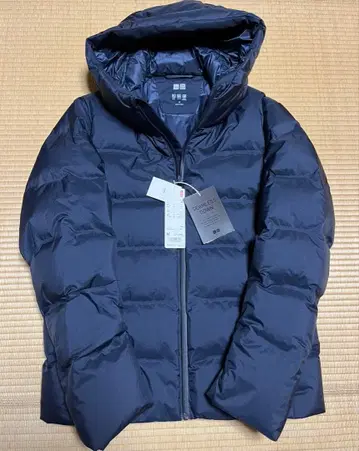 유니클로 심리스 다운 M