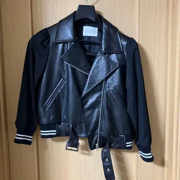 PEACE 블랙 가죽 라이더 자켓