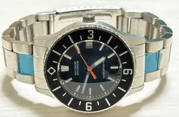 NO CONCEPT BUT GOOD SENSE 쿼츠 손목시계