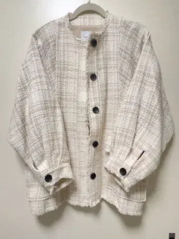 [ Apart by ] 체크 자켓 화이트