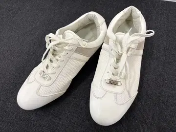 화이트 스니커즈 합성 피혁 메쉬