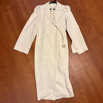 로얄 파티 케이프 원피스 착용컷