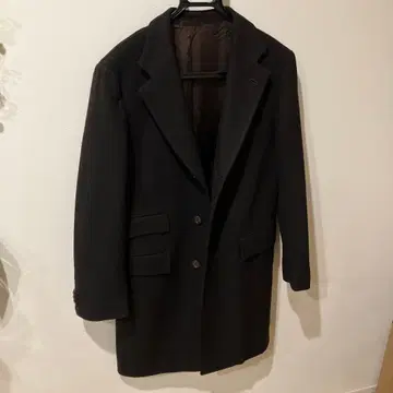 사르토리아 파르테노페아 코트