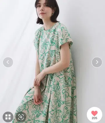 오파크 클립 손글씨풍 프린트 원피스