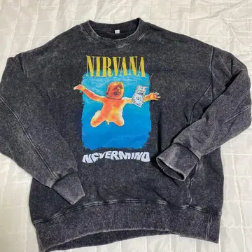 닐바나 트레이닝복