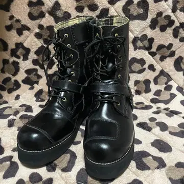 WILDWING 와일 팔콘 통굽 부츠 24.5cm