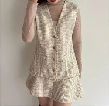 스나이델 베이지 계열 트위드 셋업