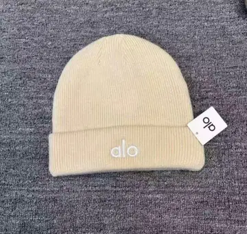 alo 니트 모자 베이지