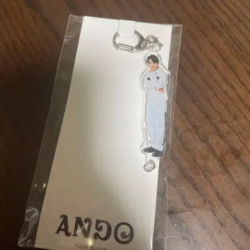 스즈키 유진 B&ZAI ANDO 아크릴 키링