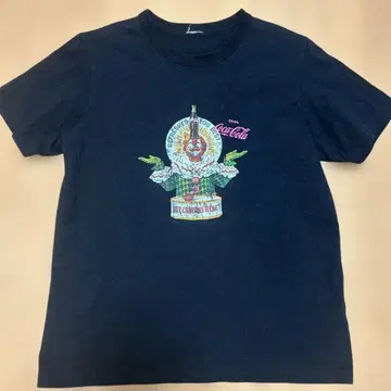 코카콜라 크라운 캐릭터 티셔츠