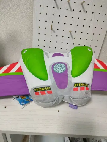 토이 스토리 모티브 쿠션 버즈 라이트이어