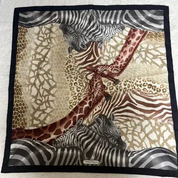 Salvatore Ferragamo 반다나 스카프