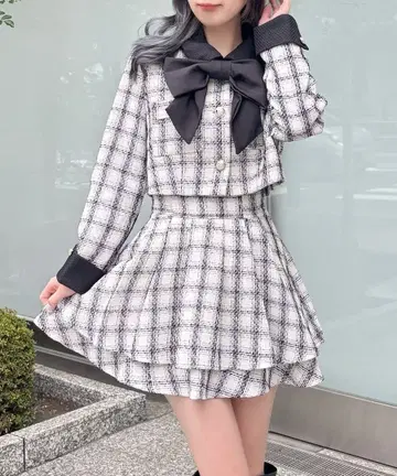 리본 포함 바이컬러 셋업