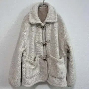 EMS 이임스 크림색 보아 자켓 프리 사이즈 복슬복슬