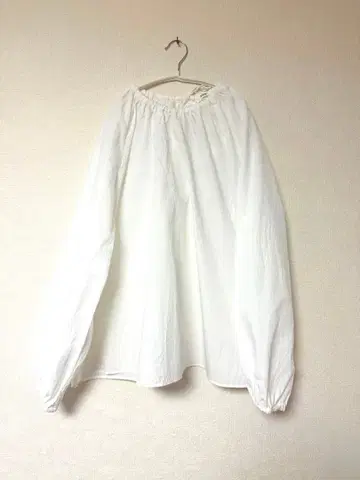 [SCENTOF] 센트 오브 와셔 가공 블라우스 상의