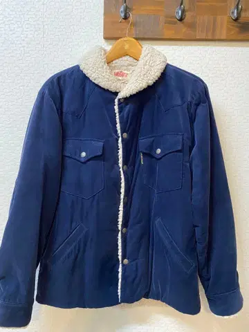 할리우드 런치마켓 보아 자켓 사이즈 3 새상품급