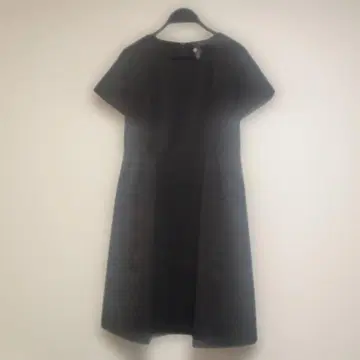 23구 미사용 size 40 블랙 반팔 포멀 원피스