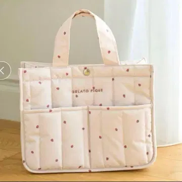 젤라또피케 [ 판매처 한정 상품 ] 스트로베리 퀼팅 산책 백 M