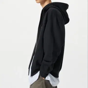 유니클로 JW 앤더슨 오버 사이즈 풀 집업 맨투맨 후드티