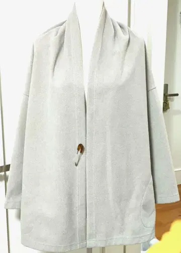 세모아주 노카라 아우터 미사용