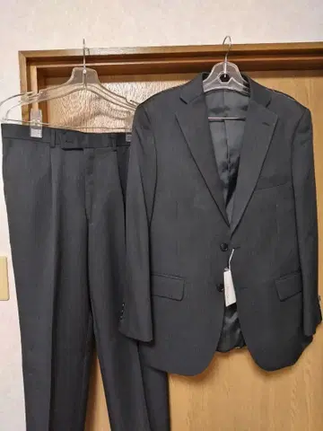 Max Laurel 비즈니스 정장 블랙 계열 AB4