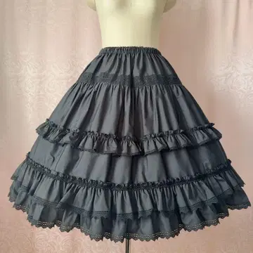 샘플 토션 프릴 스커트 블랙