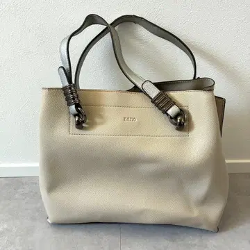 나노 핸드백 가죽 내부 포켓 부착, 옆면 심플 로고