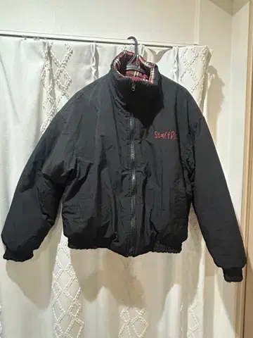 리버서블 다운 자켓 블랙 빨간색 체크