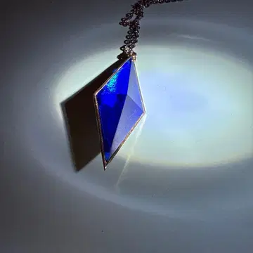 신비한 바다의 나디아 블루 워터 펜던트